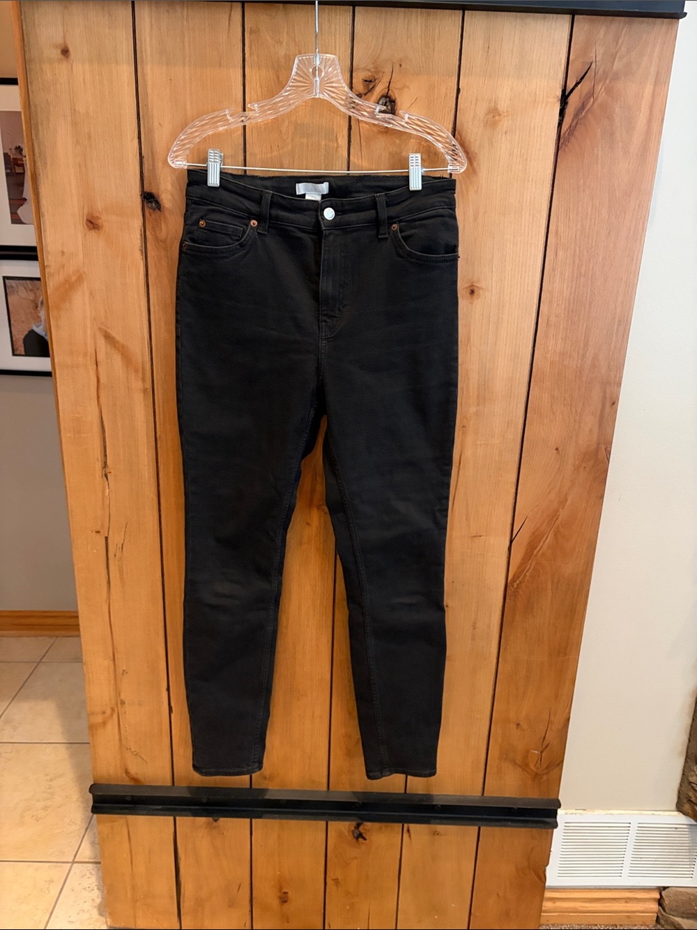 H and M High-Rise Black Skinny Jeans for Women